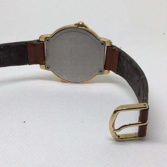 Mouse Watch - LORUS Unique Design with Country Flags - Picture 5 of 5